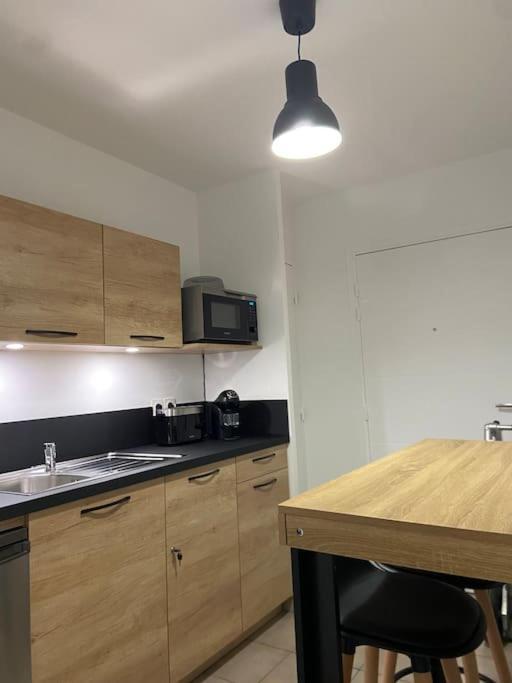 Studio Cosy, Lyon, Avec Garage Prive 外观 照片